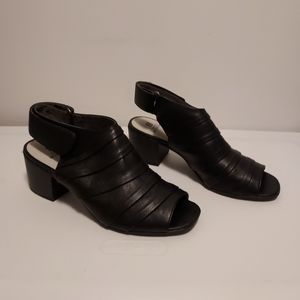 White mountain Black block heel sandals.
